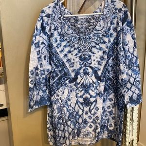 Time and Tru woman’s top size 3X. Excellent condition blue and white.